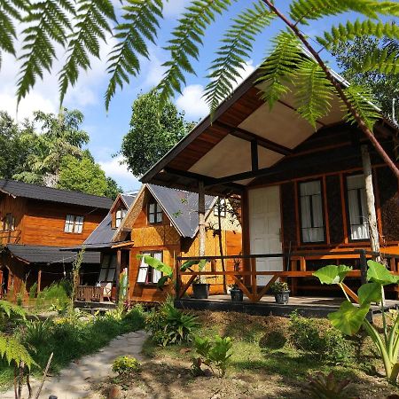 Canyon Jungle Stay Bukittinggi Esterno foto