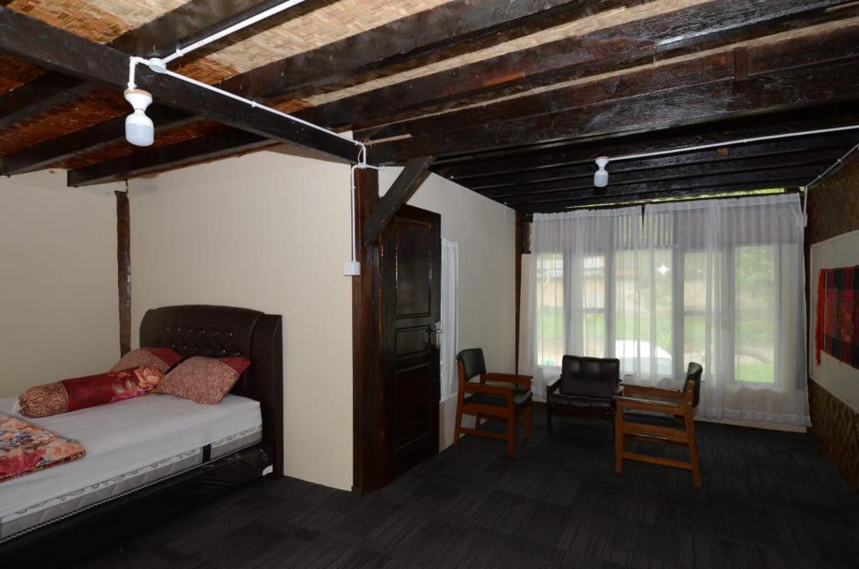 Canyon Jungle Stay Bukittinggi Esterno foto