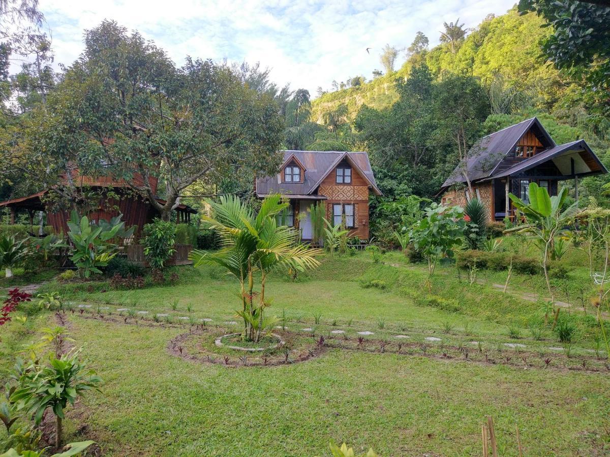 Canyon Jungle Stay Bukittinggi Esterno foto