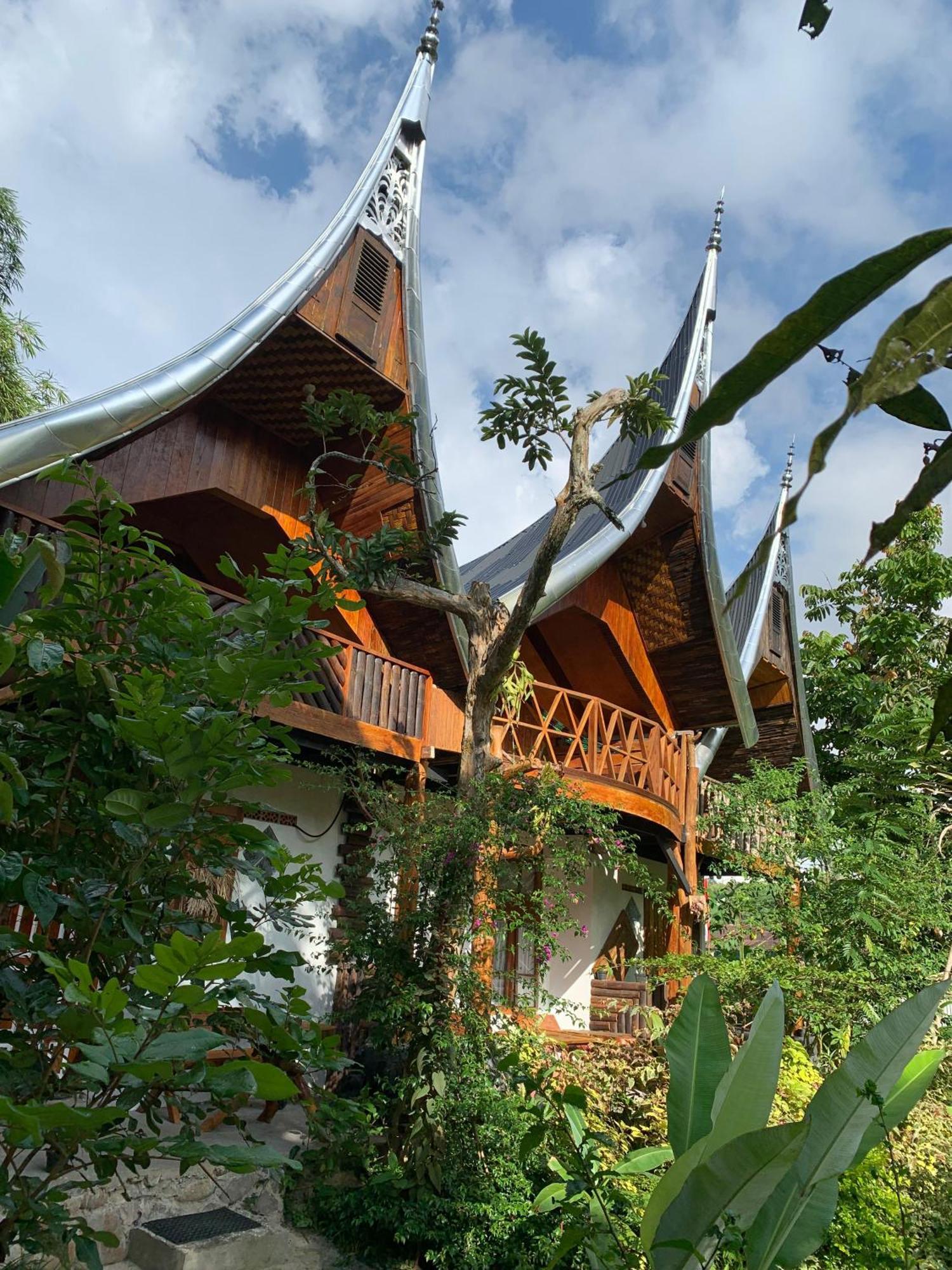 Canyon Jungle Stay Bukittinggi Esterno foto